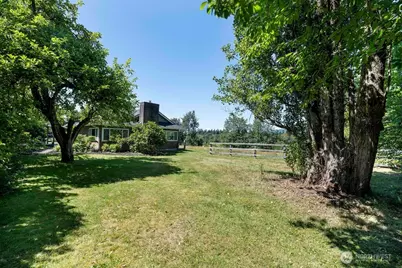 22045 276th Avenue SE, Maple Valley, WA 98038 - Photo 34