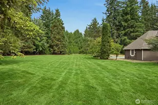 21727 NE 79th St, Redmond, WA 98053 - Photo 36