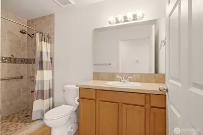 22217 Military Rd S, SeaTac, WA 98198 - Photo 18