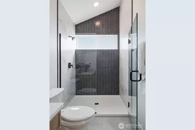 5718 NE 65th Street, Seattle, WA 98115 - Photo 16