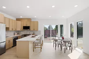 5718 NE 65th St, Seattle, WA 98115 - Photo 6