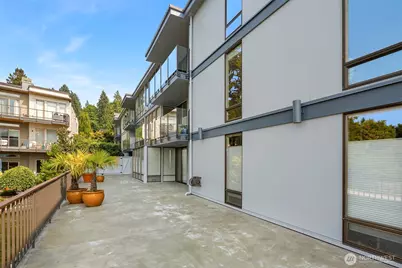 4561 Lake Washington Boulevard NE #201, Kirkland, WA 98033 - Photo 24