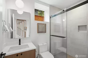 7533 31st Ave NE, Seattle, WA 98115 - Photo 24