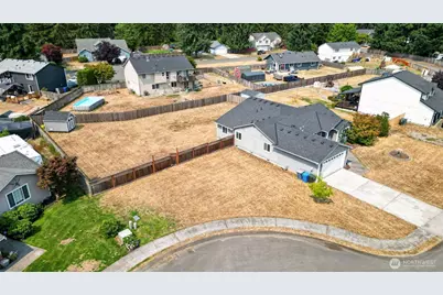 8312 217th Street E, Spanaway, WA 98387 - Photo 32