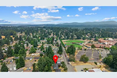 16749 128th Avenue SE, Renton, WA 98058 - Photo 32