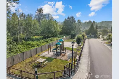 13751 SE 183rd Street, Renton, WA 98058 - Photo 18
