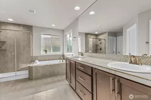 13751 SE 183rd St, Renton, WA 98058 - Photo 8