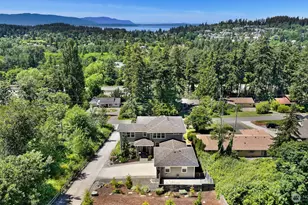 1221 34th St, Bellingham, WA 98229 - Photo 36