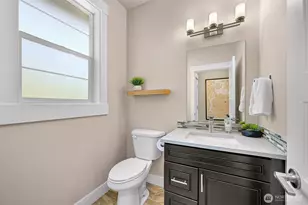 1221 34th St, Bellingham, WA 98229 - Photo 16