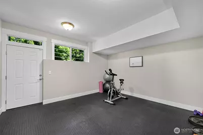 1221 34th Street, Bellingham, WA 98229 - Photo 32