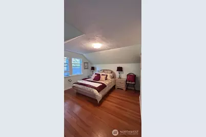 16310 Ashworth Avenue N, Shoreline, WA 98133 - Photo 6
