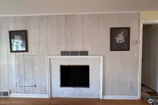 16310 Ashworth Ave N, Shoreline, WA 98133 - Photo 20