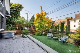734 10th Ave E, Seattle, WA 98102 - Photo 4
