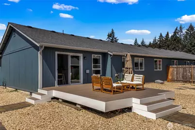 15421 8th Avenue Ct E, Tacoma, WA 98445 - Photo 32