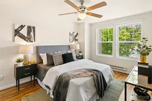 9750 Greenwood Ave N, Seattle, WA 98103 - Photo 12