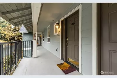 [Address not provided], Kenmore, WA 98028 - Photo 2