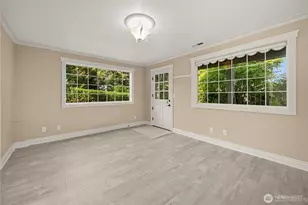 1202 Lansing Ave W, Bremerton, WA 98312 - Photo 20