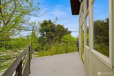 2331 E Madison Street, Seattle, WA 98112 - Photo 22
