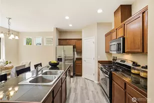 17927 SE 27th Ave, Bothell, WA 98012 - Photo 14