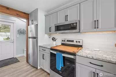 1818 Lola Beach Lane, Oak Harbor, WA 98277 - Photo 12