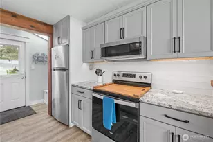 1818 Lola Beach Ln, Oak Harbor, WA 98277 - Photo 12