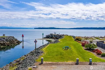 1818 Lola Beach Lane, Oak Harbor, WA 98277 - Photo 40