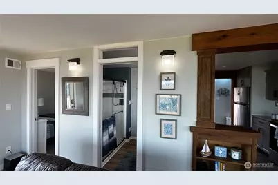 1818 Lola Beach Lane, Oak Harbor, WA 98277 - Photo 20