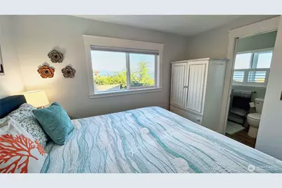 1818 Lola Beach Lane, Oak Harbor, WA 98277 - Photo 18