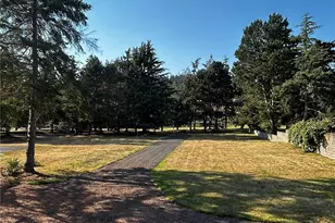 1818 Lola Beach Ln, Oak Harbor, WA 98277 - Photo 16