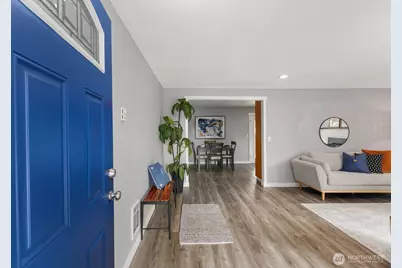 9037 Fawcett Avenue, Tacoma, WA 98444 - Photo 4