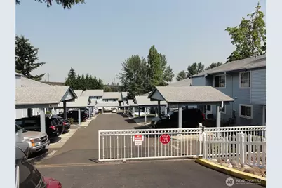 3810 S 158th Street #B8, Tukwila, WA 98188 - Photo 14