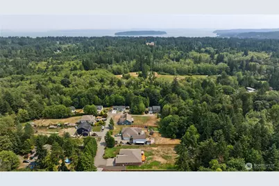 40 Carson Avenue SE, Port Orchard, WA 98366 - Photo 38