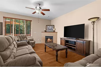 40 Carson Avenue SE, Port Orchard, WA 98366 - Photo 12