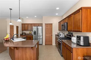 40 Carson Ave SE, Port Orchard, WA 98366 - Photo 14
