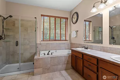 40 Carson Avenue SE, Port Orchard, WA 98366 - Photo 22