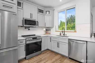 27 Majestic View Lane, Aberdeen, WA 98520 - Photo 6
