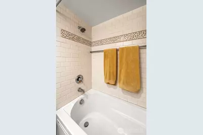 2360 43rd Avenue E #302, Seattle, WA 98112 - Photo 14