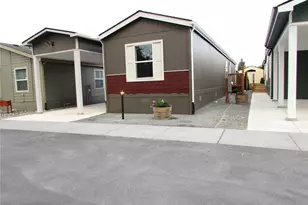 4424 84th St NE, Marysville, WA 98270 - Photo 2