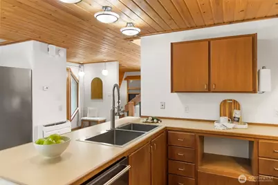 365 NW Brookwood Lane, Bremerton, WA 98311 - Photo 20