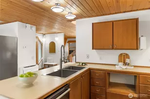 365 NW Brookwood Ln, Bremerton, WA 98311 - Photo 20
