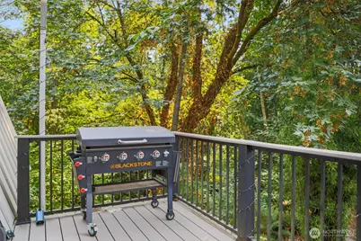 365 NW Brookwood Lane, Bremerton, WA 98311 - Photo 8