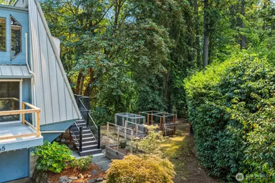 365 NW Brookwood Lane, Bremerton, WA 98311 - Photo 4