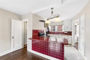 150 NW 84th St, Seattle, WA 98117 - Photo 10