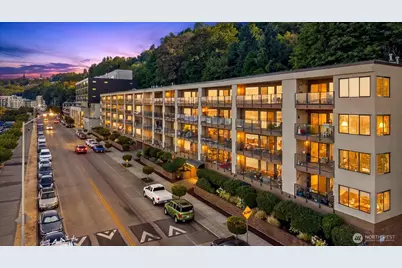 1301 Harbor Avenue SW #310, Seattle, WA 98116 - Photo 2