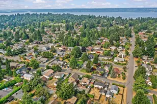 15820 12th Ave SW, Burien, WA 98166 - Photo 2