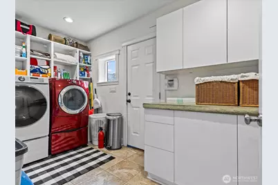 15820 12th Avenue SW, Burien, WA 98166 - Photo 32