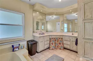 201 Union Ave SE, Renton, WA 98059 - Photo 16