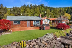 26190 N Hwy 101, Hoodsport, WA 98548 - Photo 2
