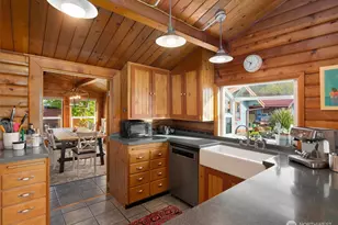 26190 N Hwy 101, Hoodsport, WA 98548 - Photo 12