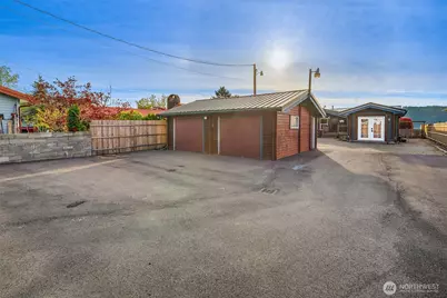26190 N Highway 101, Hoodsport, WA 98548 - Photo 4